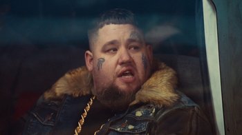 Movie still from “Rag’n’Bone Man - All You Ever Wanted” (2021), directed by Will Hooper – Close Up shot, Low angle