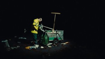 Movie still from “Rag’n’Bone Man - All You Ever Wanted” (2021), directed by Will Hooper – Wide shot, Overhead angle