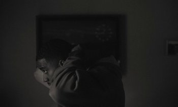 Movie still from “Nana - LA Times” (2020), directed by Andrew Litten – Close Up shot, Over the shoulder angle