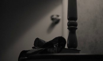 Movie still from “Nana - LA Times” (2020), directed by Andrew Litten – Extreme Close Up shot, High angle