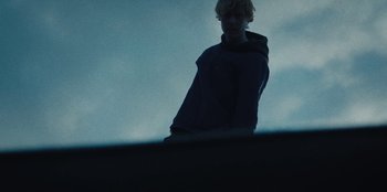 Movie still from “189 - Unfold” (2020), directed by Jonatan Egholm – Medium shot, Low angle