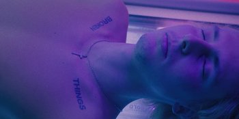 Movie still from “189 - Unfold” (2020), directed by Jonatan Egholm – Close Up shot, High angle