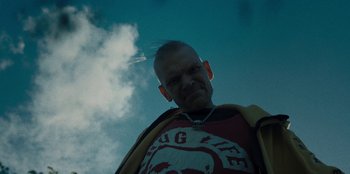 Movie still from “189 - Unfold” (2020), directed by Jonatan Egholm – Close Up shot, Low angle