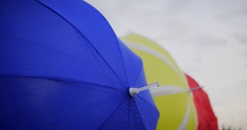 Movie still from “Amanda Sum - Groupthink” (2020), directed by Mayumi Yoshida – Extreme Close Up shot, Low angle