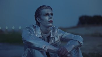 Movie still from “The Neighbourhood - Pretty Boy” (2020), directed by Ramez Silyan – Close Up shot, Low angle