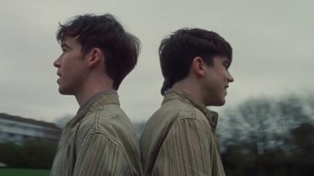Movie still from “Declan McKenna - The Key to Life on Earth” (2020), directed by Will Hooper – Close Up shot, Low angle