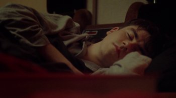 Movie still from “Declan McKenna - The Key to Life on Earth” (2020), directed by Will Hooper – Close Up shot, High angle