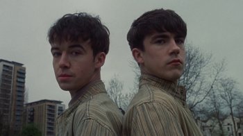 Movie still from “Declan McKenna - The Key to Life on Earth” (2020), directed by Will Hooper – Close Up shot, Low angle