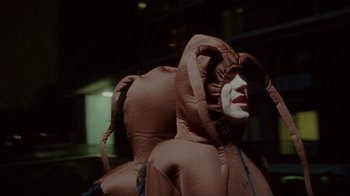 Movie still from “Declan McKenna - The Key to Life on Earth” (2020), directed by Will Hooper – Close Up shot, High angle