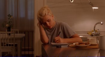 Movie still from “Vicky Cristina Barcelona” (2008), directed by Woody Allen – Medium shot, Over the shoulder angle