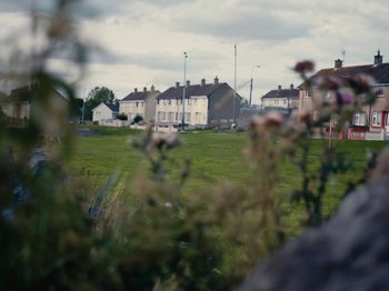 Movie still from “Willzee & delush - Dear Friend II” (2020), directed by Dave O’Carroll – Extreme Wide shot, Low angle