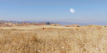 Movie still from “Meernaa - Ready to Break” (2019), directed by Cooper Kenward – Extreme Wide shot, High angle