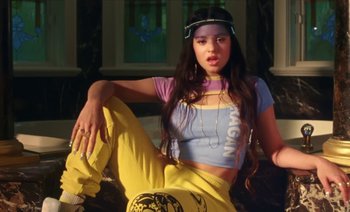 Movie still from “Rosalía & Ozuna - Yo x Ti, Tu x Mi” (2019), directed by Pasqual Gutierrez – Medium shot, High angle