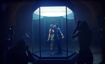 Movie still from “Rosalía & Ozuna - Yo x Ti, Tu x Mi” (2019), directed by Pasqual Gutierrez – Wide shot, Low angle