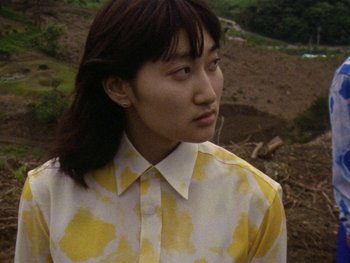 Movie still from “Kite Park - Bongo” (2019), directed by Danny Griffioen – Close Up shot, High angle