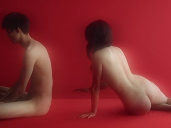 Movie still from “Kite Park - Bongo” (2019), directed by Danny Griffioen – Wide shot, Overhead angle