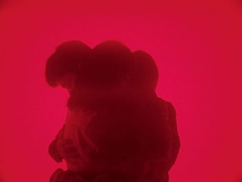 Movie still from “Kite Park - Bongo” (2019), directed by Danny Griffioen – Extreme Close Up shot, Overhead angle