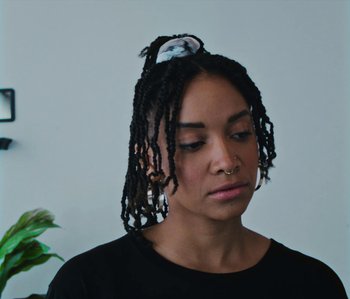Movie still from “Janette King - Love Another” (2019), directed by Lawrence Le Lam – Close Up shot, High angle