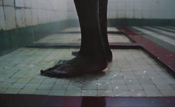 Movie still from “Andrzej Mrozek - Międzysmak” (2019), directed by Łukasz Zabłocki – Extreme Close Up shot, Low angle