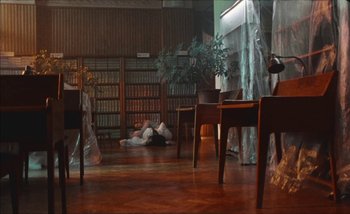 Movie still from “Andrzej Mrozek - Międzysmak” (2019), directed by Łukasz Zabłocki – Wide shot, High angle