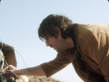 Movie still from “Los Ojos - Por wasap” (2019), directed by Kirkpatrick Buffet – Medium shot, Low angle