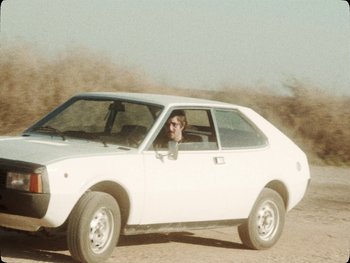 Movie still from “Los Ojos - Por wasap” (2019), directed by Kirkpatrick Buffet – Wide shot, Low angle