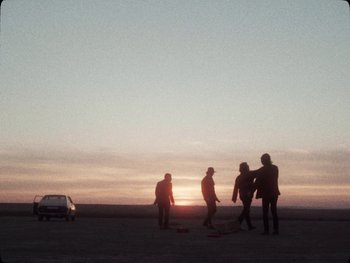Movie still from “Los Ojos - Por wasap” (2019), directed by Kirkpatrick Buffet – Extreme Wide shot, Low angle