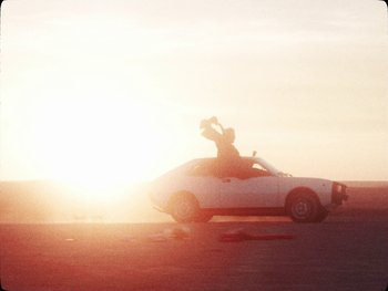 Movie still from “Los Ojos - Por wasap” (2019), directed by Kirkpatrick Buffet – Extreme Wide shot, Low angle