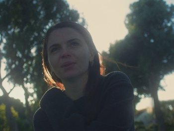 Movie still from “Gracie Gray - Morphine” (2019), directed by Michael Priestley – Close Up shot, Low angle