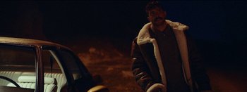 Movie still from “Kadebostany - Mind If I Stay” (2019), directed by Hasan Kuyucu – Medium shot, Over the shoulder angle