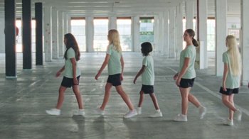 Movie still from “Clare Bowditch - Woman” (2019), directed by Lucy Knox – Wide shot, Low angle