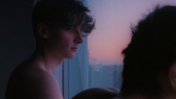 Movie still from “Onni Boi - Tides” (2019), directed by Kristian Lindén – Close Up shot, Over the shoulder angle