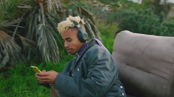Movie still from “Leven Kali & Syd - Do U Wrong” (2019), directed by Kevin Lombardo – Medium shot, High angle