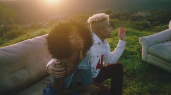 Movie still from “Leven Kali & Syd - Do U Wrong” (2019), directed by Kevin Lombardo – Medium shot, Over the shoulder angle