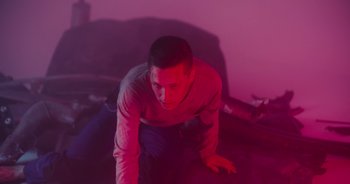 Movie still from “Majetic - Lead Halo” (2019), directed by Jillian Iscaro – Medium shot, Low angle