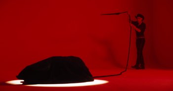 Movie still from “Majetic - Lead Halo” (2019), directed by Jillian Iscaro – Wide shot, High angle