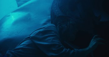 Movie still from “Majetic - Lead Halo” (2019), directed by Jillian Iscaro – Medium shot, Low angle