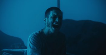 Movie still from “Majetic - Lead Halo” (2019), directed by Jillian Iscaro – Close Up shot, Low angle