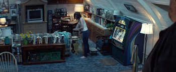 Movie still from “10 Cloverfield Lane” (2016), directed by Dan Trachtenberg – Wide shot, High angle