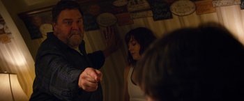 Movie still from “10 Cloverfield Lane” (2016), directed by Dan Trachtenberg – Medium shot, Over the shoulder angle
