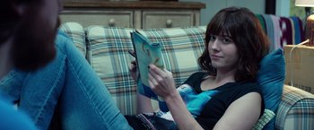 Movie still from “10 Cloverfield Lane” (2016), directed by Dan Trachtenberg – Medium shot, Over the shoulder angle