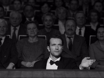 Movie still from “Cold War” (2018), directed by Pawel Pawlikowski – Medium shot, Over the shoulder angle