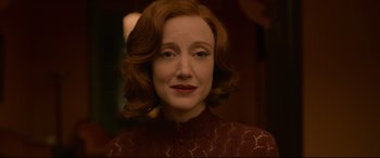 Movie still from “Amsterdam” (2022), directed by David O. Russell – Close Up shot, Over the shoulder angle