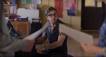 Movie still from “CODA” (2021), directed by Sian Heder – Medium shot, Over the shoulder angle