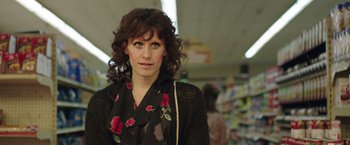 Movie still from “Dallas Buyers Club” (2013), directed by Jean-Marc Vallée – A person with curly hair; Close Up shot, Over the shoulder angle