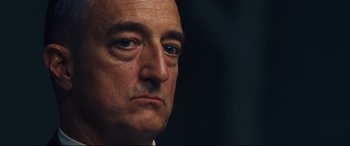 Movie still from “First Man” (2018), directed by Damien Chazelle – Close Up shot, Over the shoulder angle