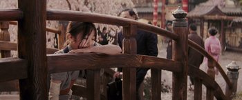 Movie still from “Memoirs of a Geisha” (2005), directed by Rob Marshall – Medium shot, High angle