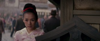 Movie still from “Memoirs of a Geisha” (2005), directed by Rob Marshall – Close Up shot, Over the shoulder angle