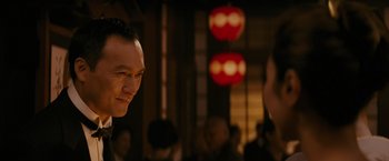 Movie still from “Memoirs of a Geisha” (2005), directed by Rob Marshall – Close Up shot, Over the shoulder angle