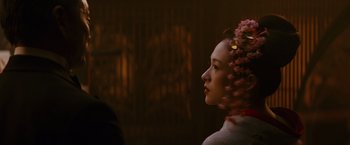 Movie still from “Memoirs of a Geisha” (2005), directed by Rob Marshall – Close Up shot, Over the shoulder angle